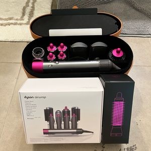 Dyson airwrap bundle